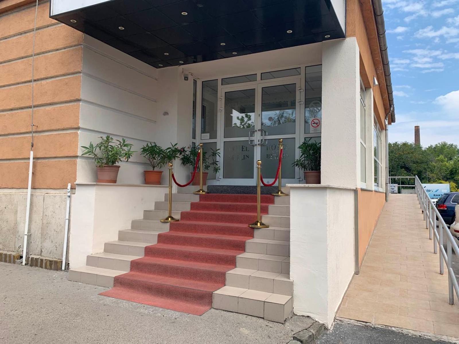 Only 15 Minutes To City Center, Free Secure Parking Budapesta Exterior foto